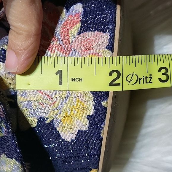 Strategia Platform Shoes - Picture 7 of 8